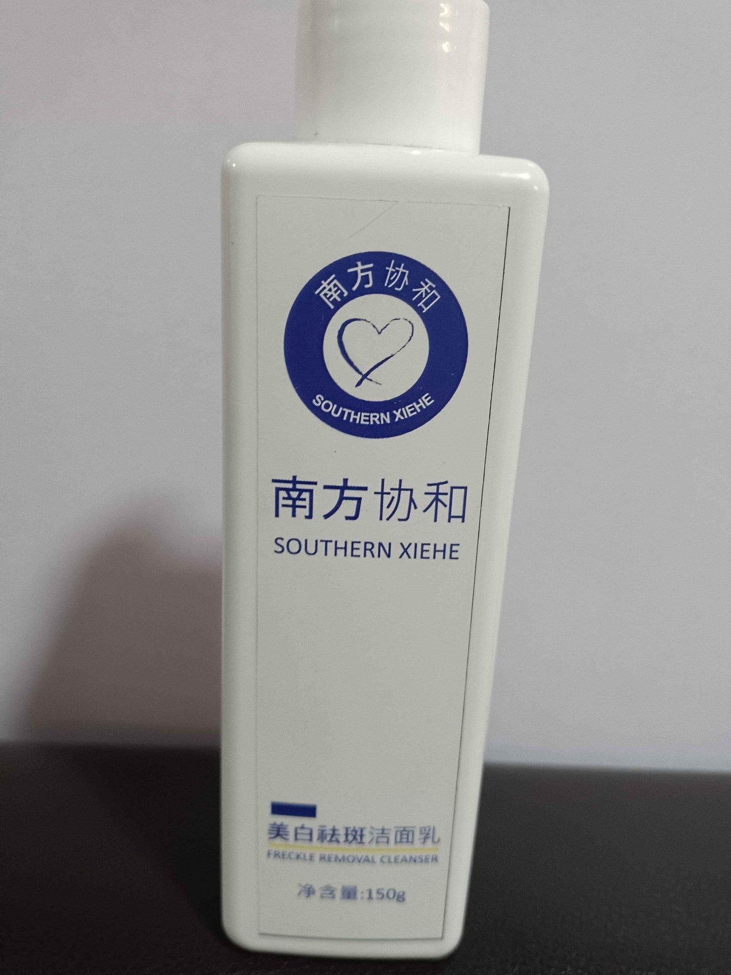 Southern Xiehe Whitening Facial Cleanser